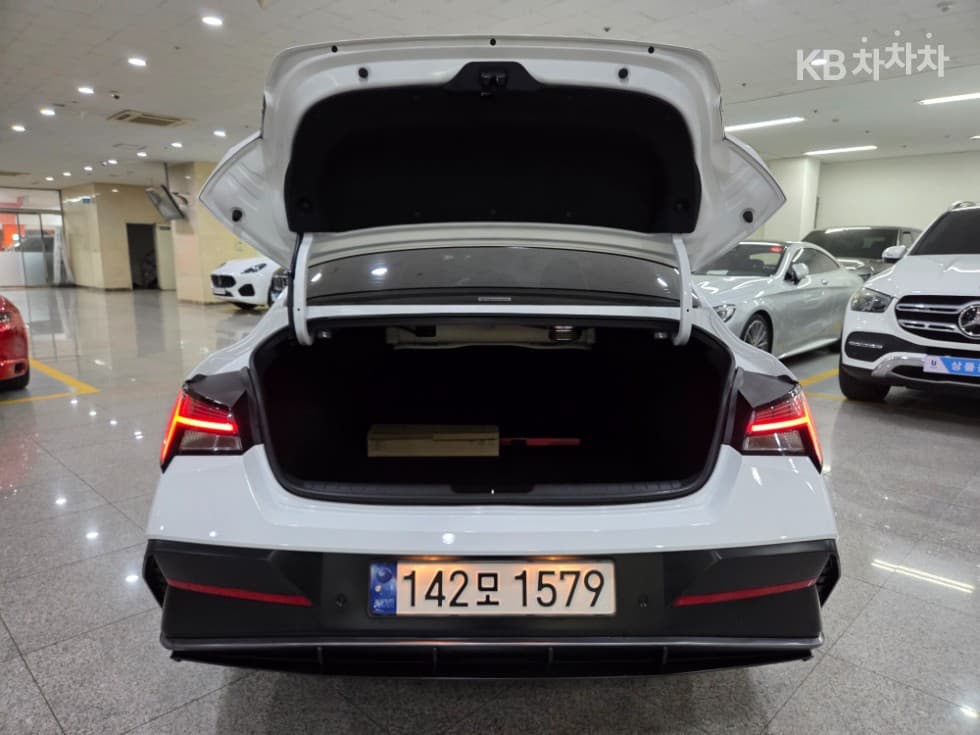 Хюндай The New (фейслифт) Avante (Elantra) (CN7)1.6 Бензин Inspiration - 19