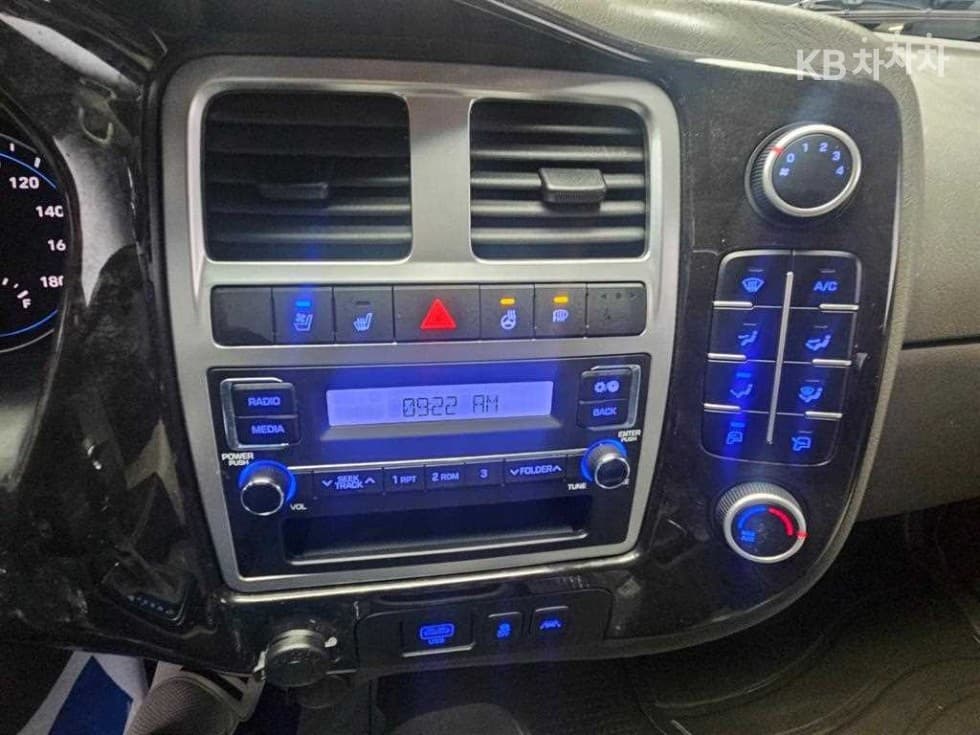 Хюндай Porter 2Удължено междуосие Двойна Кабина CRDi Smart - 11