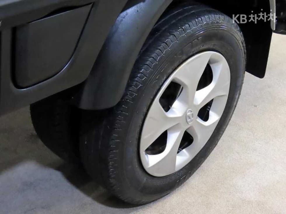 Хюндай Porter 2Удължено междуосие Двойна Кабина CRDi Smart - 19