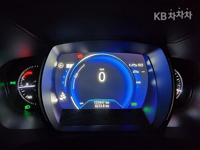 Рено Корея The New (фейслифт) QM62.0 GDe 2WD LE - 12