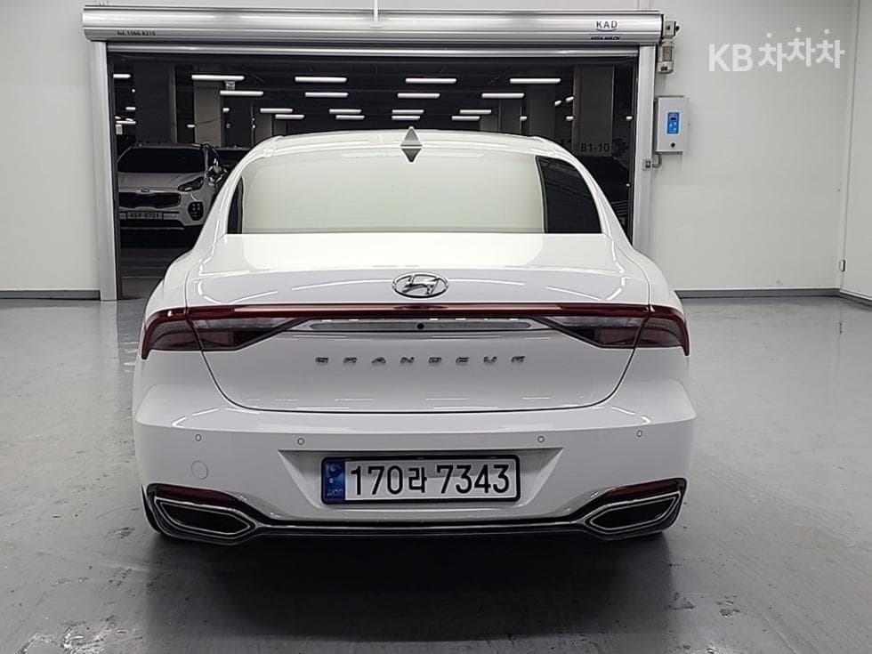 Hyundai The New (facelift) Grandeur (Azera)2.5 Exclusive - 3