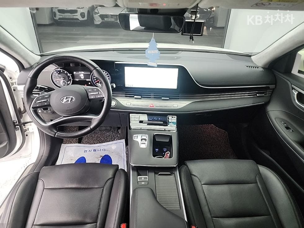 Hyundai The New (facelift) Grandeur (Azera)2.5 Exclusive - 7