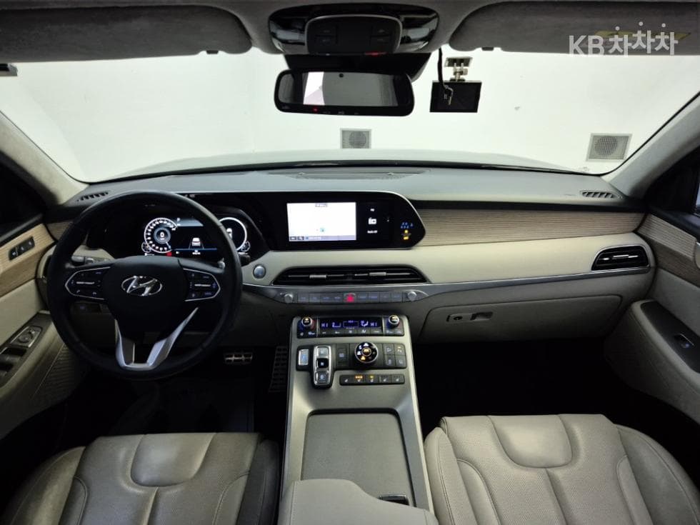 Хюндай Palisade3.8 Бензин 7-местен (Лимузин) AWD Престиж - 7