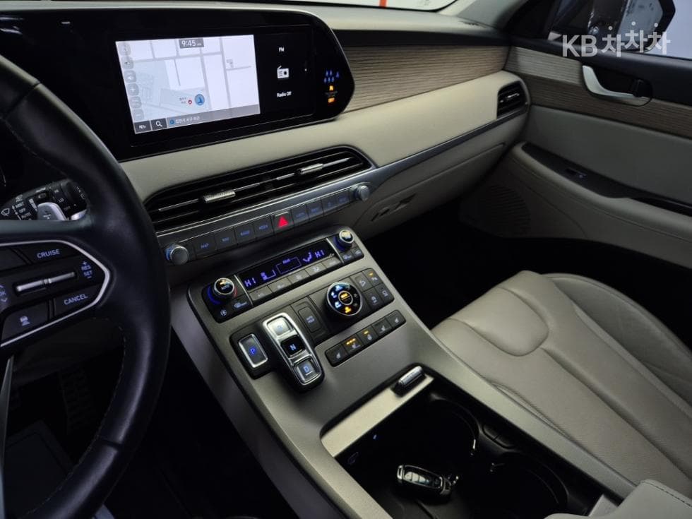 Хюндай Palisade3.8 Бензин 7-местен (Лимузин) AWD Престиж - 10