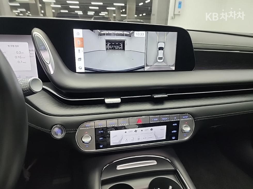 Дженезис G90(RS4)3.5T AWD Стандартен - 10