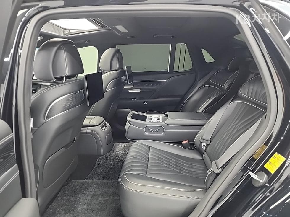 Дженезис G90(RS4)3.5T AWD Стандартен - 12