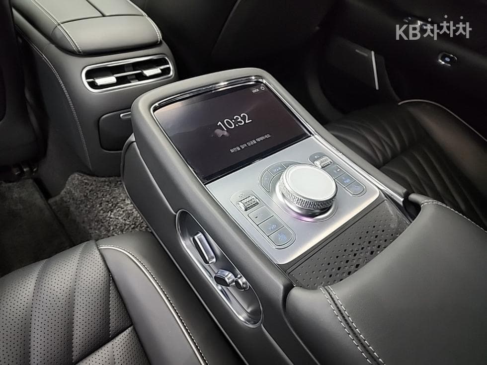 Дженезис G90(RS4)3.5T AWD Стандартен - 13