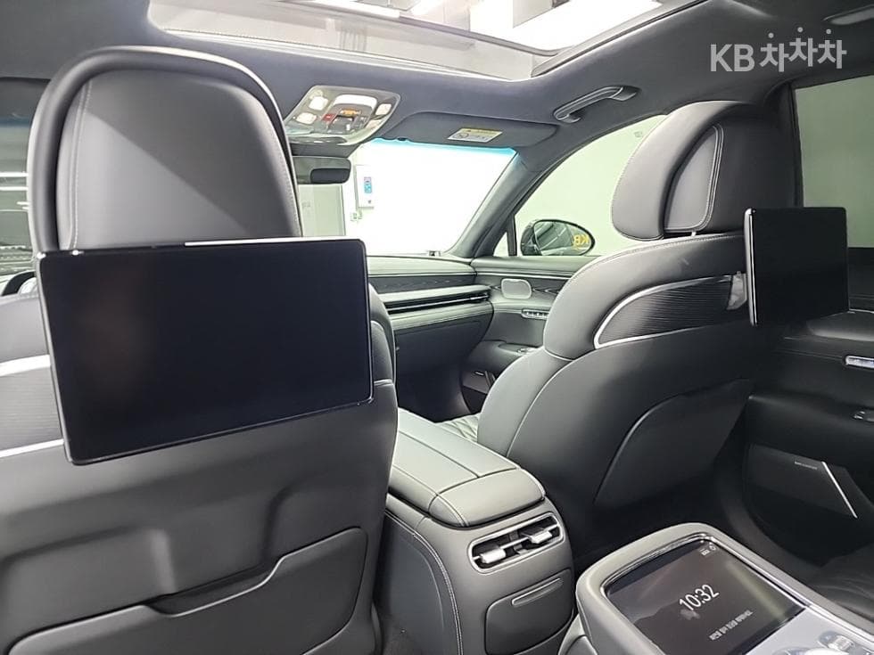 Дженезис G90(RS4)3.5T AWD Стандартен - 14