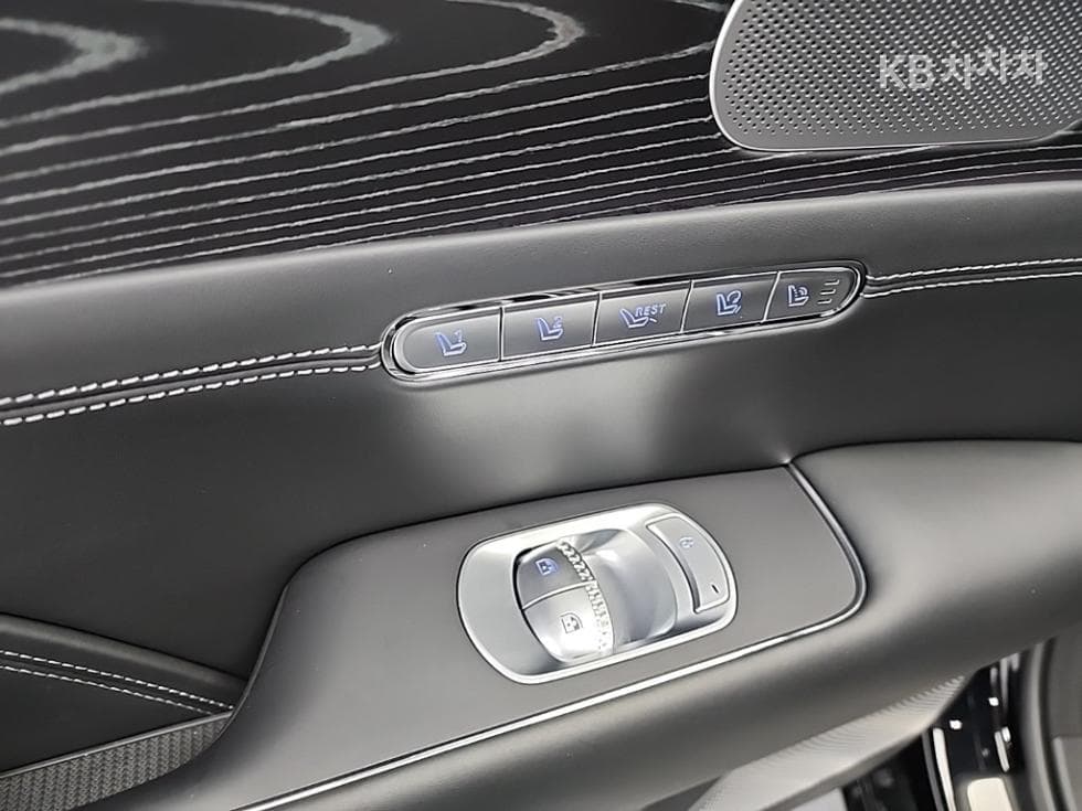 Дженезис G90(RS4)3.5T AWD Стандартен - 15