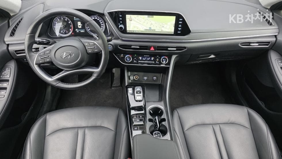 Хюндай Соната (DN8)2.0 Premium Plus - 5