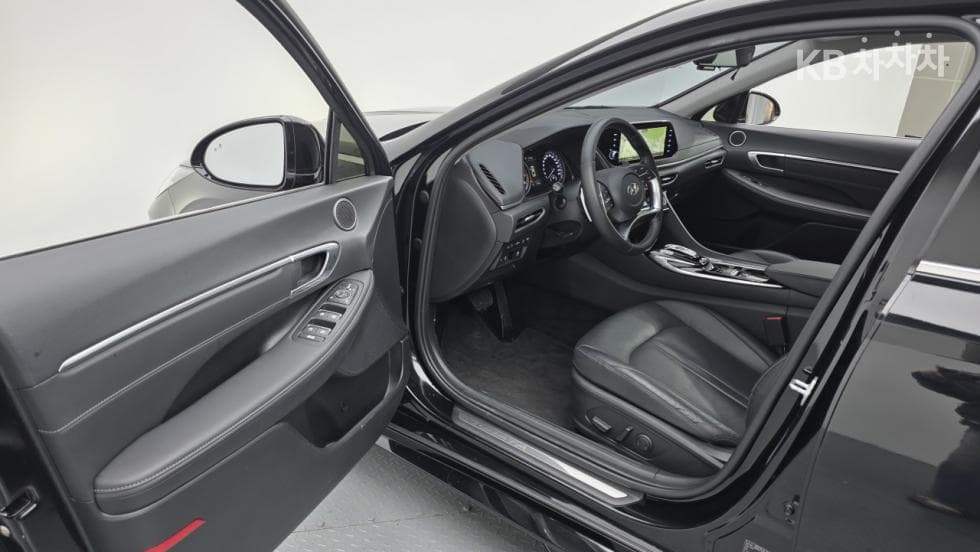 Хюндай Соната (DN8)2.0 Premium Plus - 7