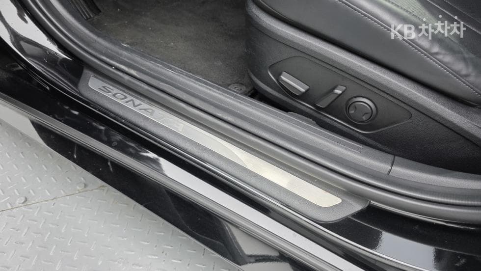 Хюндай Соната (DN8)2.0 Premium Plus - 9