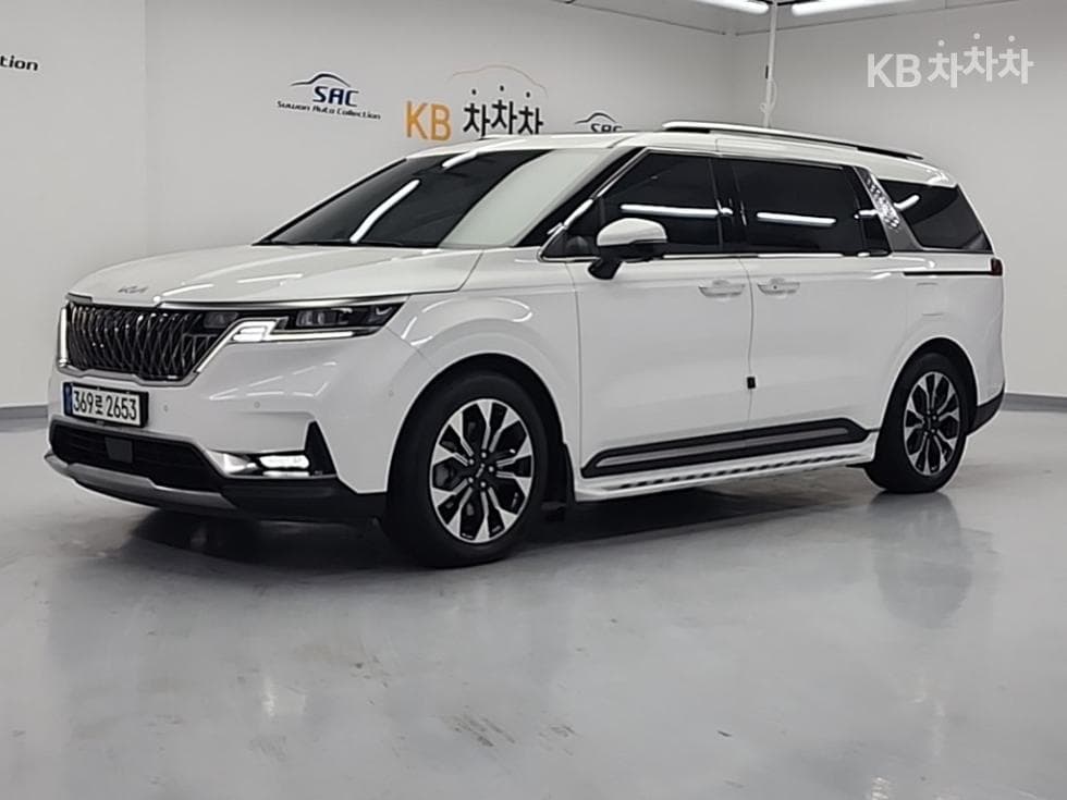 Киа Канивал 4-то поколение D2.2 9-местен Signature - Image 1