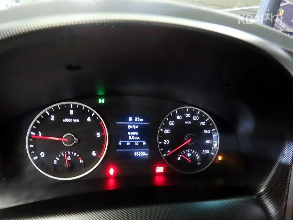 Киа The New (фейслифт) Бонго 3 (лек)파워게이트 1.2Тон 수직형(2단) Королевска кабина Удължено междуосие GL - 9