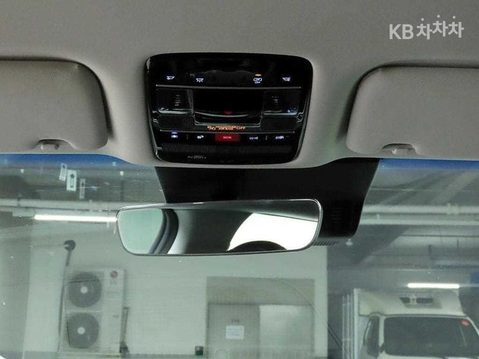 Хюндай Ди Всеново Grandeur (Azera) Хибрид1.6 Турбо Бензин Exclusive - 16