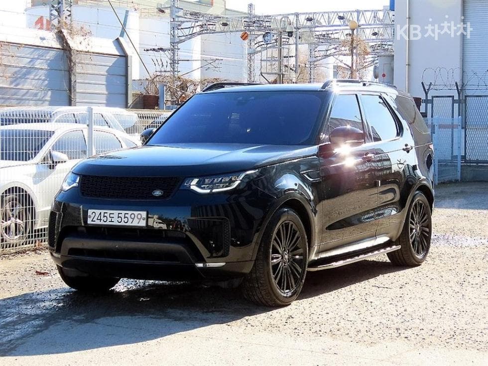Land Rover 디스커버리5 3.0 SD6 HSE Luxury - Image 1