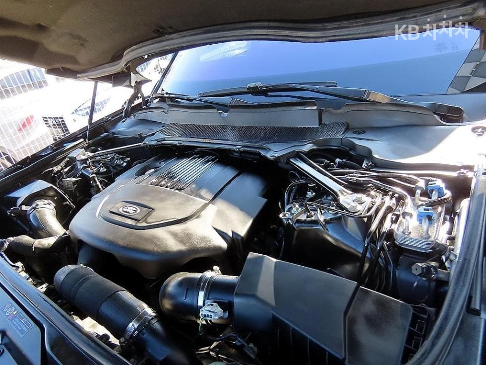 Land Rover 디스커버리53.0 SD6 HSE Luxury - 19