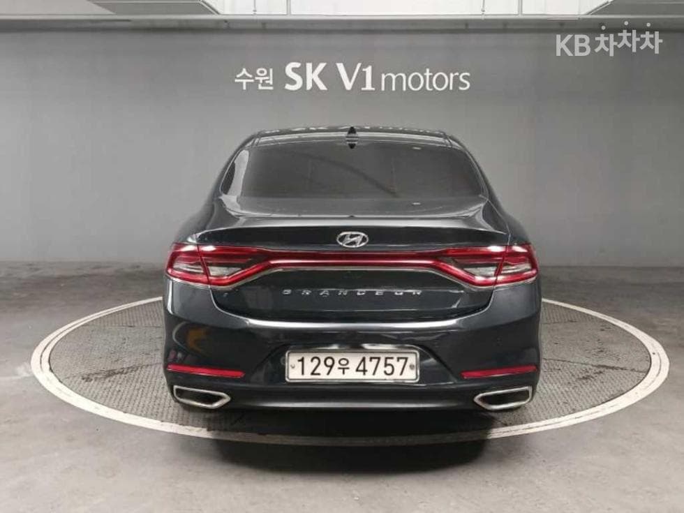 Hyundai Grandeur (Azera)IG2.4 Modern Standard - 2