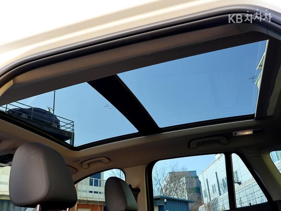 BMW X1 (F48)xDrive 20d xLine SE - 12