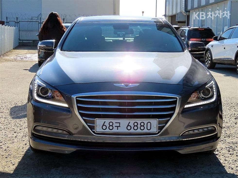 Хюндай ДженезисDHG330 Premium