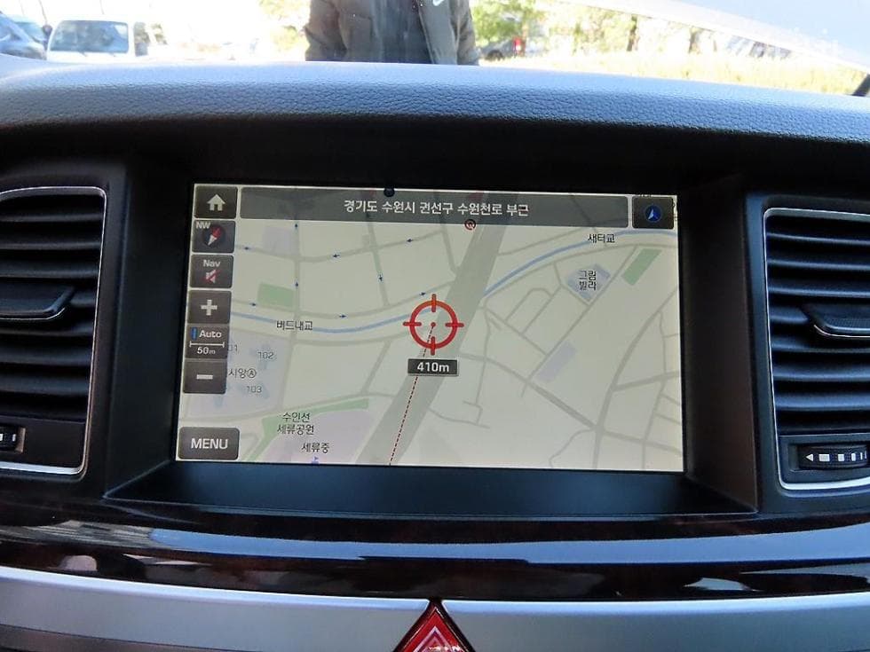 Хюндай ДженезисDHG330 Premium - 14