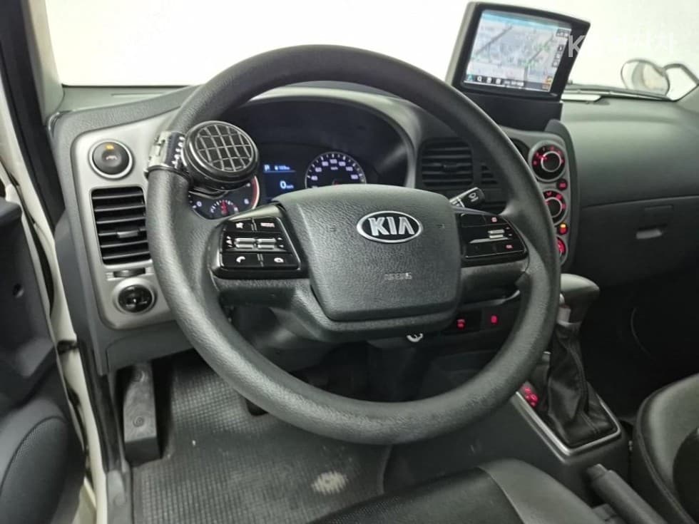 Kia The New (facelift) Bongo 3 (light truck)Wing Body 1 Ton 전동모터식 King Cab Extra Long LLight - 7