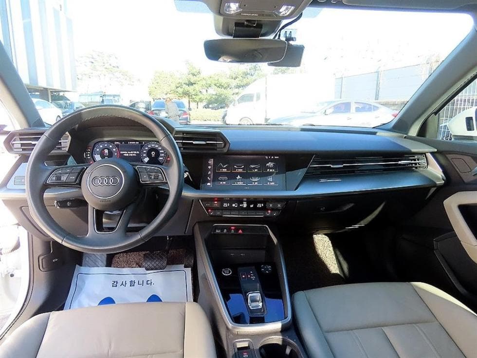 Audi A3 (8Y)40 TFSI Standard - 7