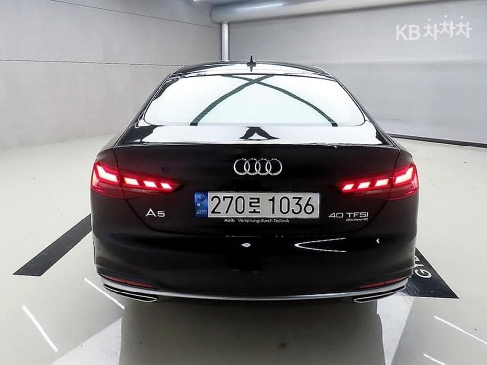 Ауди A5(8W6)40 TFSI Quattro Sportback Стандартен - 3