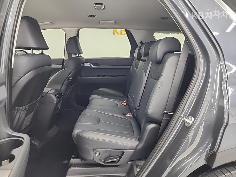 Хюндай Palisade2.2 Дизел 7-местен (Лимузин) Exclusive - 12