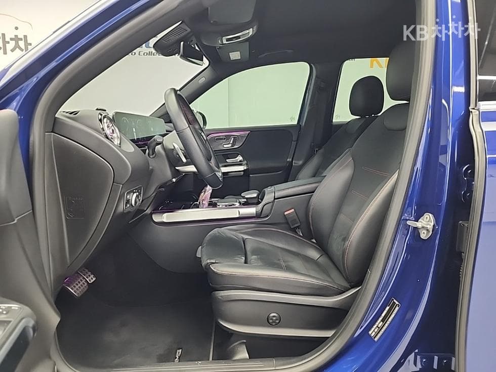 Mercedes-Benz GLB(X247)GLB 250 4Matic - 11