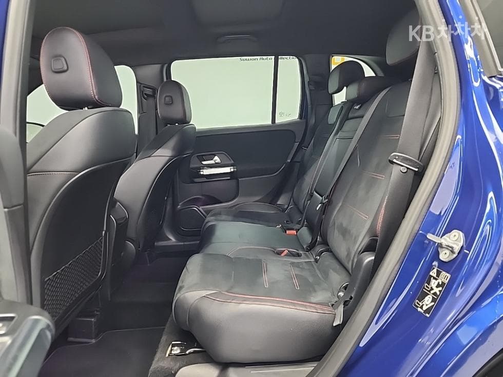 Mercedes-Benz GLB(X247)GLB 250 4Matic - 12