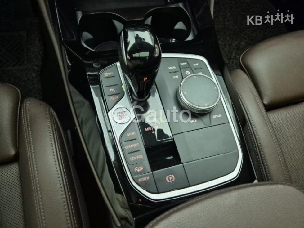 BMW New X4 (G02)xDrive 20i xLine - 8