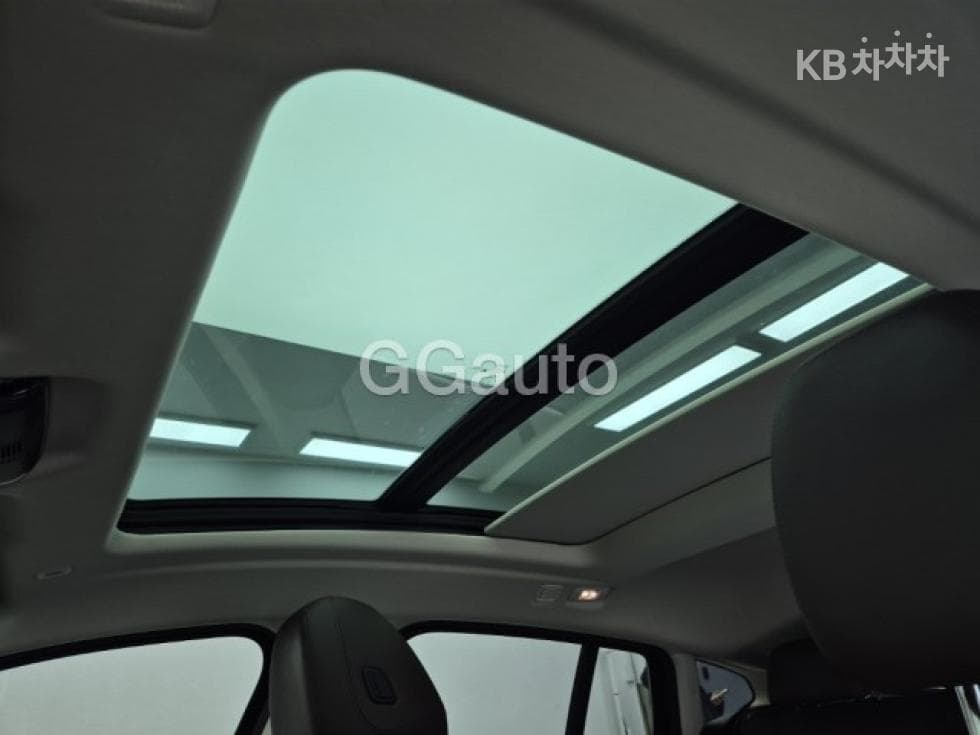 BMW New X4 (G02)xDrive 20i xLine - 13