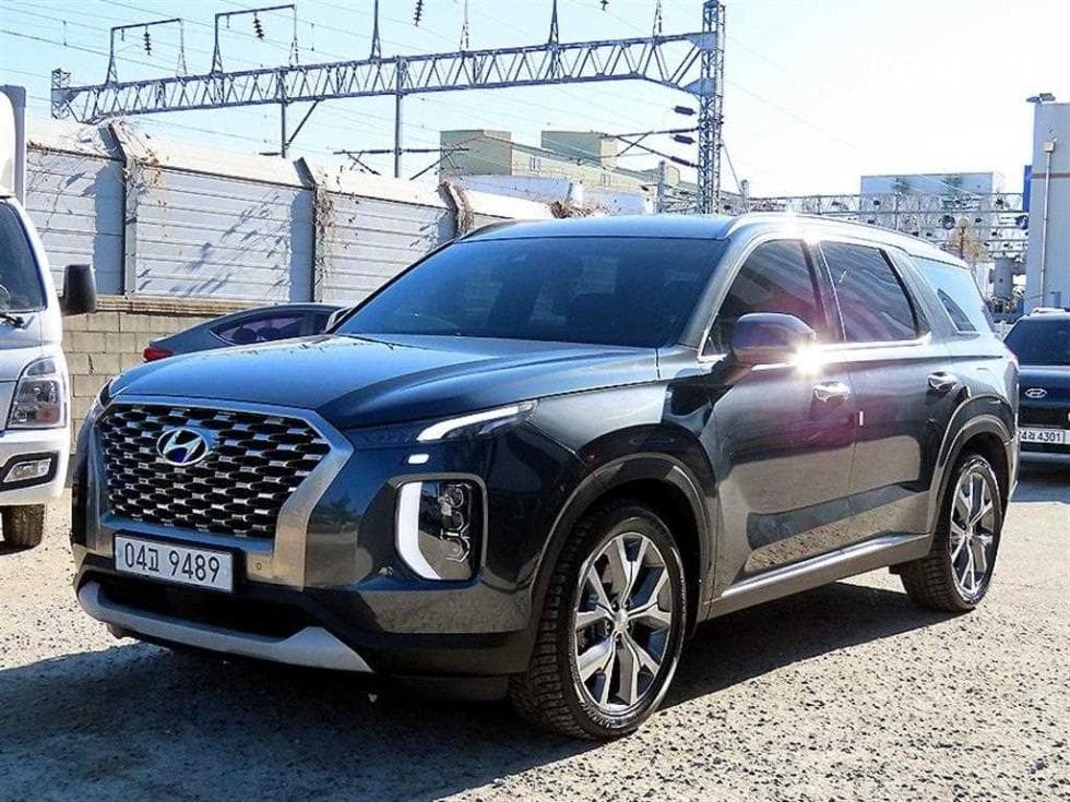 Hyundai Palisade 3.8 Gasoline 7-seater (Limousine) Prestige - Image 1