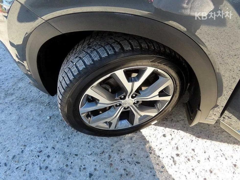 Хюндай Palisade3.8 Бензин 7-местен (Лимузин) Престиж - 20