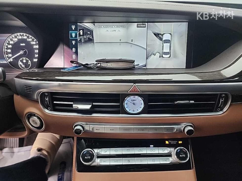 Genesis G903.8 GDi AWD Luxury - 10