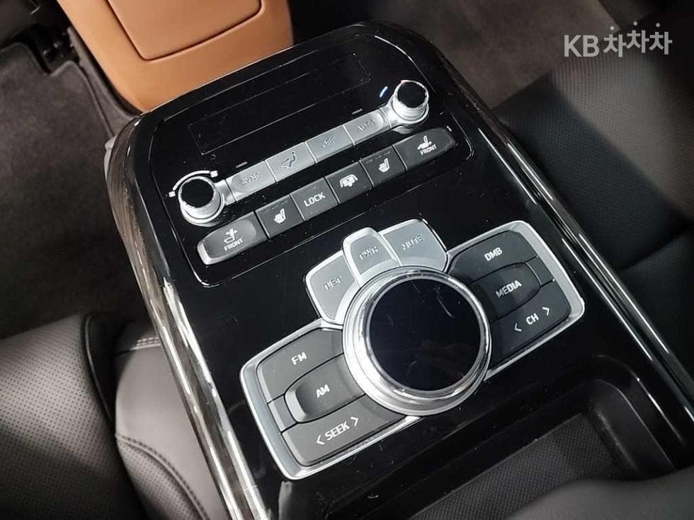 Genesis G903.8 GDi AWD Luxury - 14