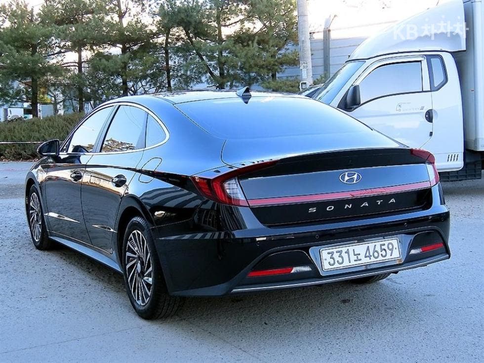 Hyundai Sonata Hybrid (DN8)2.0 Hybrid Premium Plus - 3