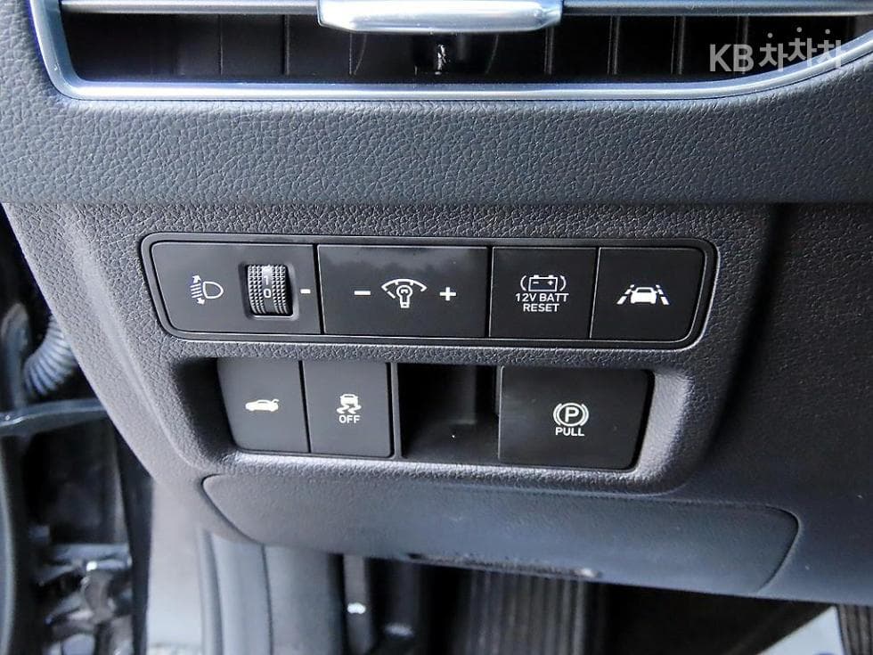 Hyundai Sonata Hybrid (DN8)2.0 Hybrid Premium Plus - 12