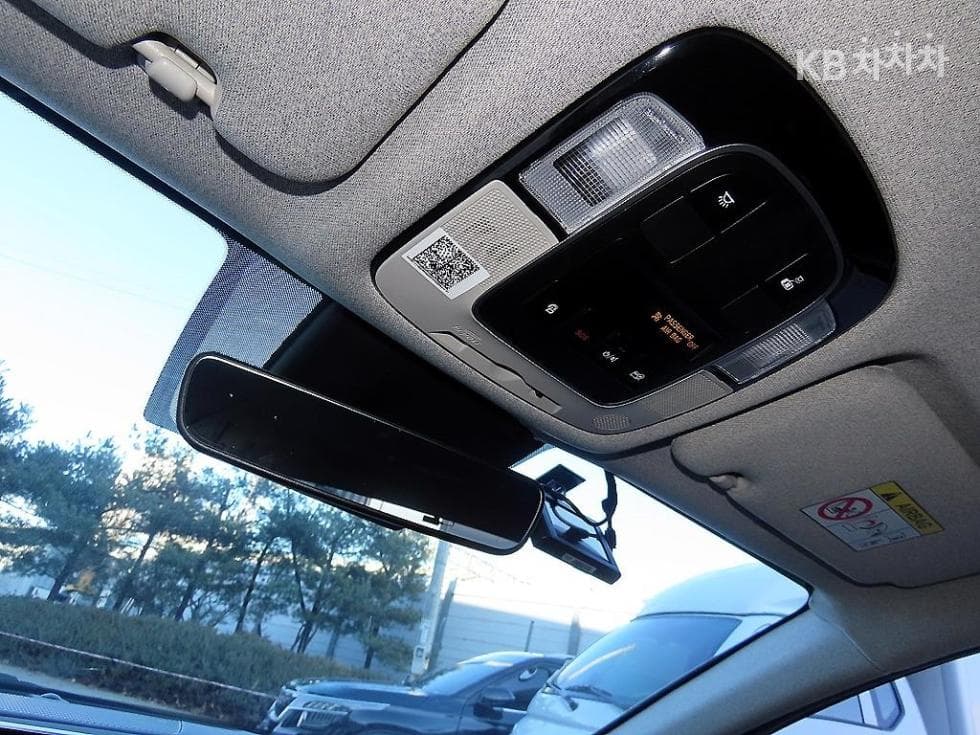 Hyundai Sonata Hybrid (DN8)2.0 Hybrid Premium Plus - 16