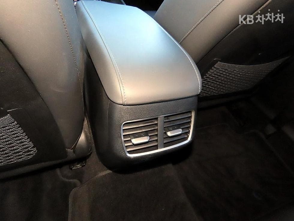 Hyundai Sonata Hybrid (DN8)2.0 Hybrid Premium Plus - 17