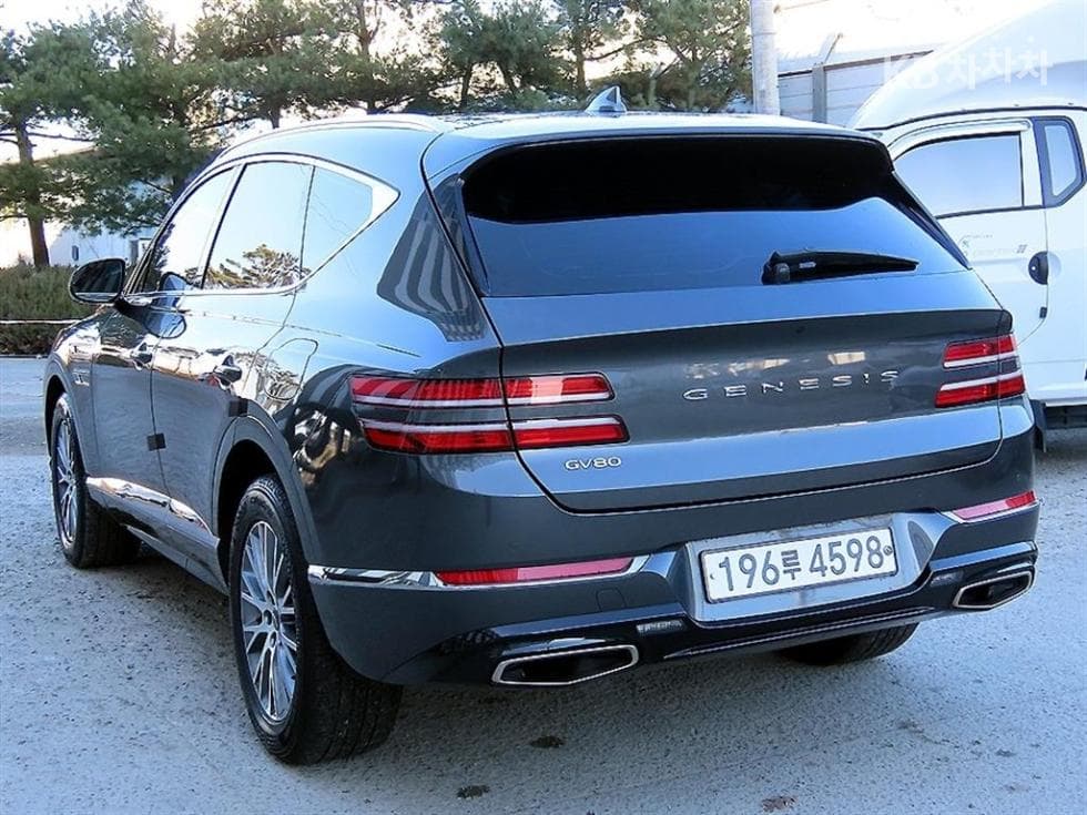 Genesis GV802.5 Turbo Gasoline 2WD - 3