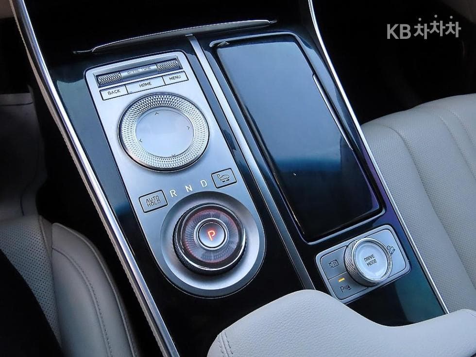 Genesis GV802.5 Turbo Gasoline 2WD - 10