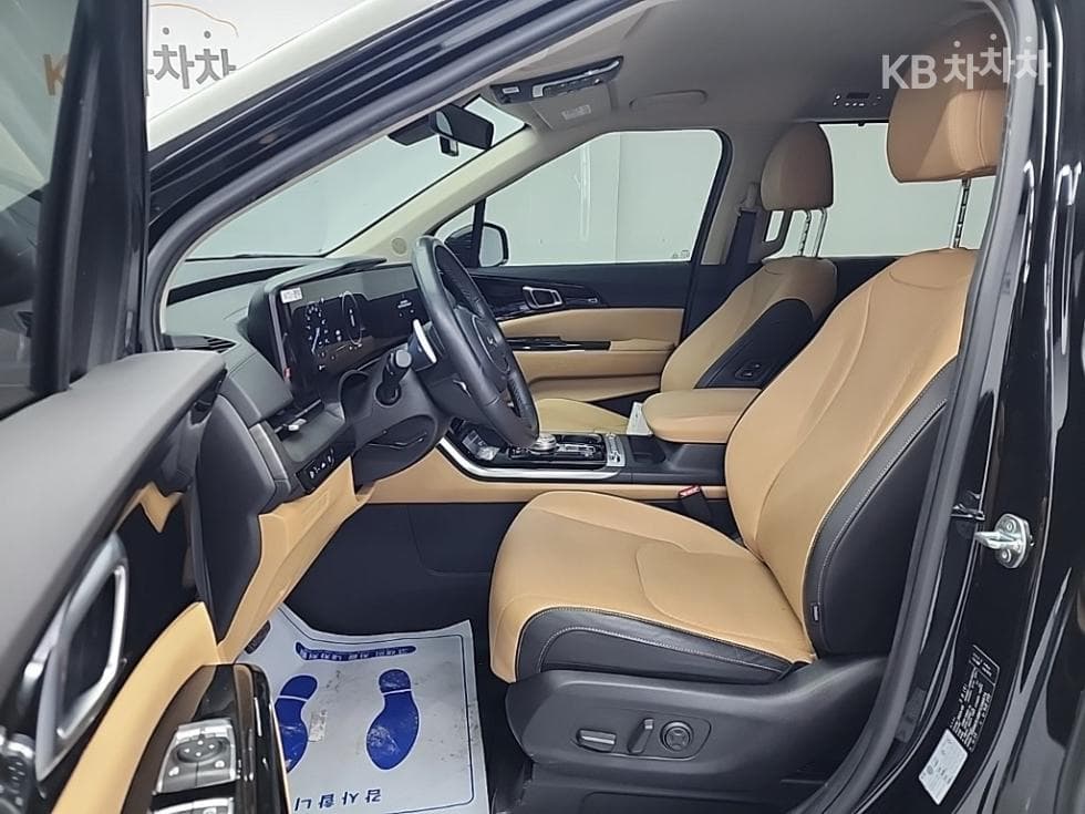 Киа Канивал 4-то поколениеD2.2 7-местен (Лимузин) Noblesse - 11