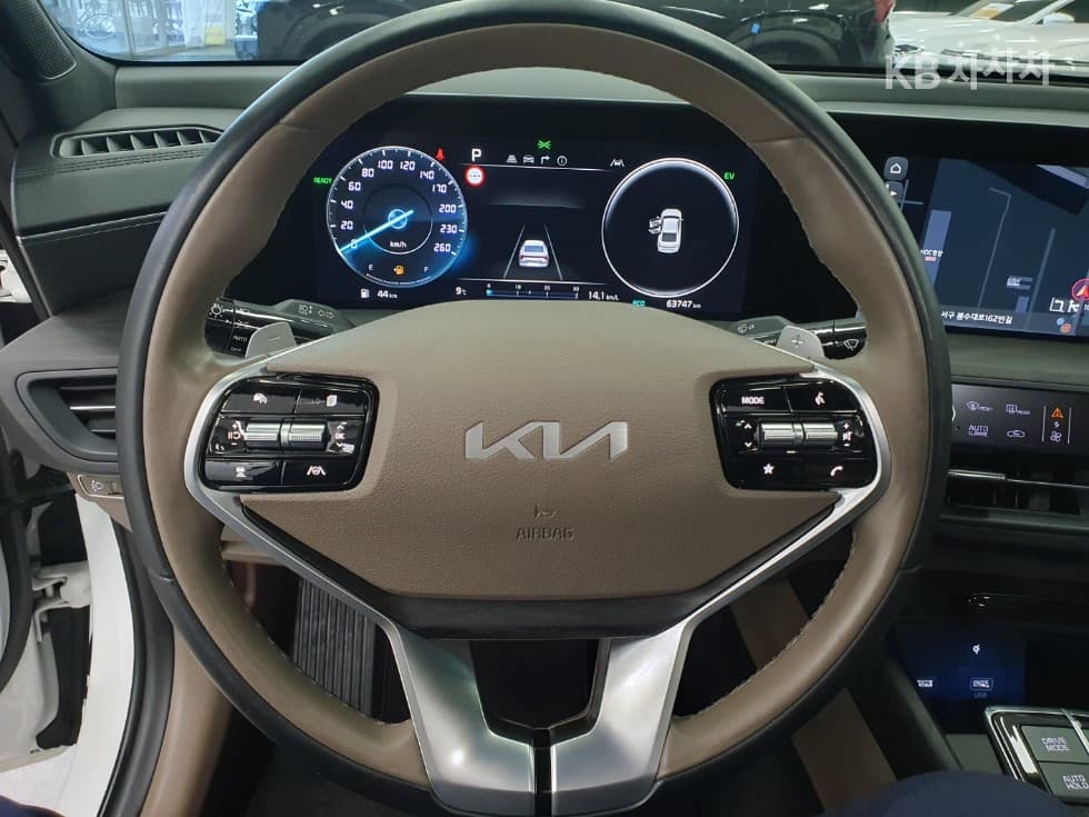 Kia K8 Hybrid1.6 Turbo Noblesse - 14