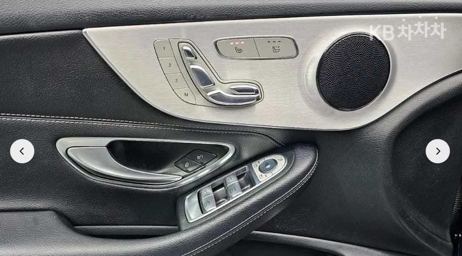 Mercedes-Benz The New (фейслифт) C-КласC200 Cabriolet - 10