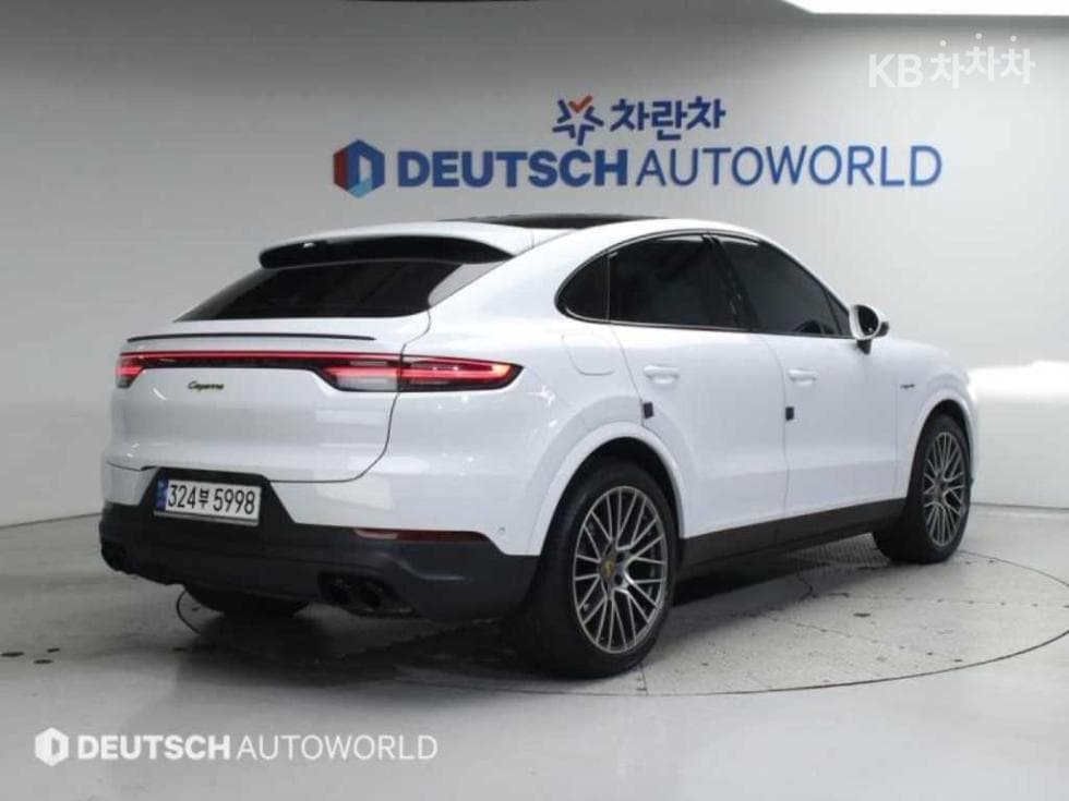 Porsche Cayenne(9Y0)3.0 E-Hybrid Coupe Platinum Edition - 2