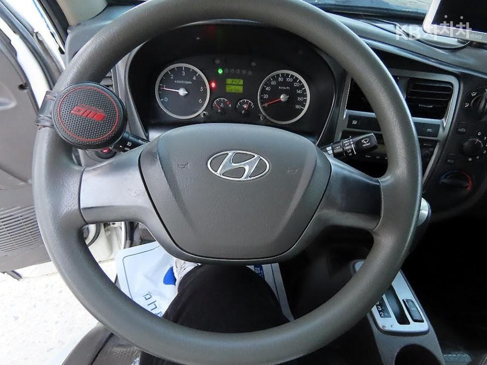 Хюндай Porter 2Удължено междуосие 하이Box Truck Super Cab PLUS - 9