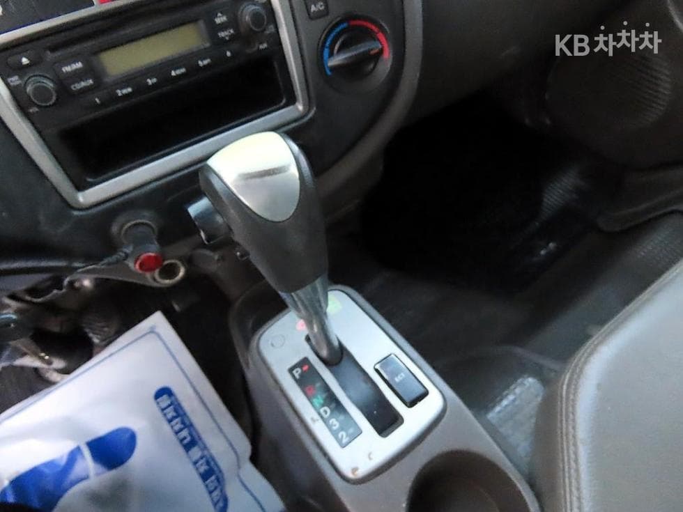 Хюндай Porter 2Удължено междуосие 하이Box Truck Super Cab PLUS - 11