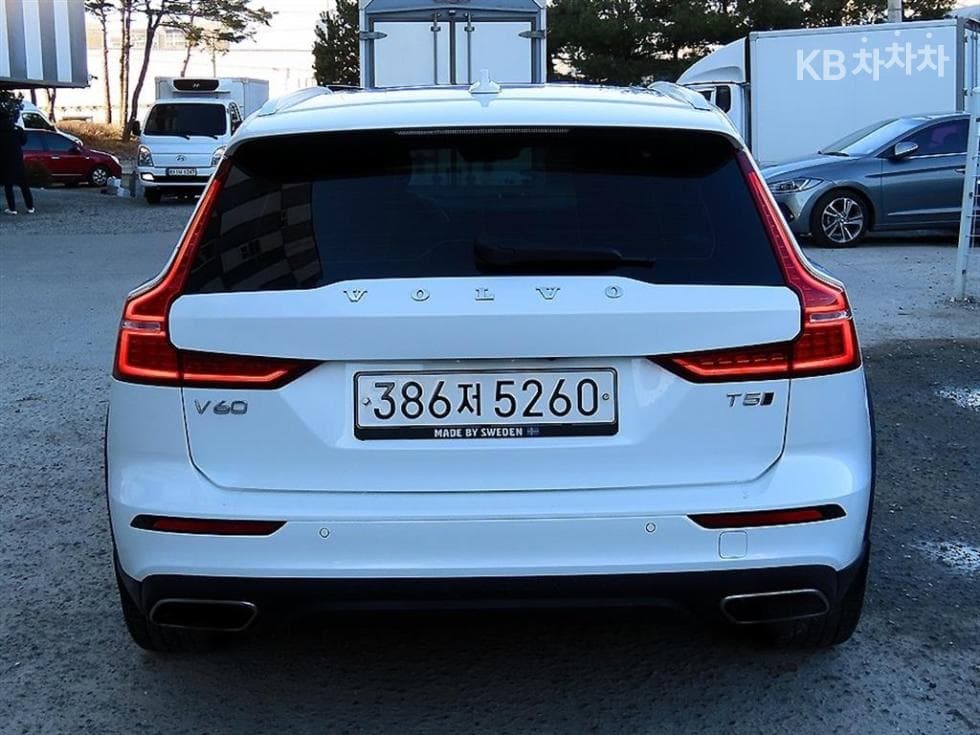 Volvo V60 CC(Second generation)T5 AWD Pro - 4
